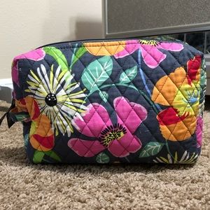 Vera Bradley Large Cosmetic Bag: Jazzy Bloom